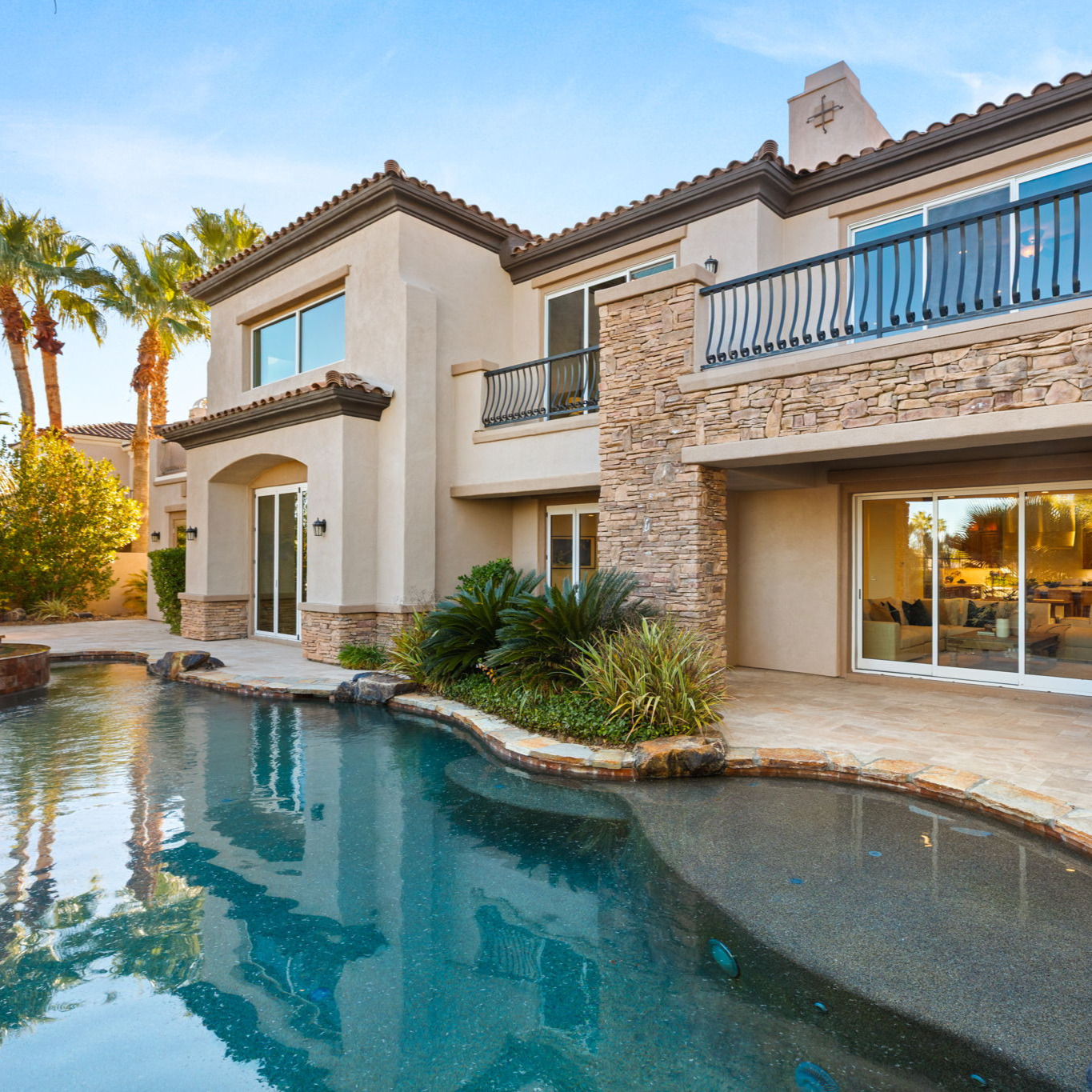 Vuepoint professional real estate photography — edited